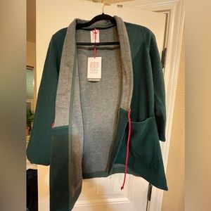 TOPO Designs Global Wrap Sweater Forrest Green SMALL